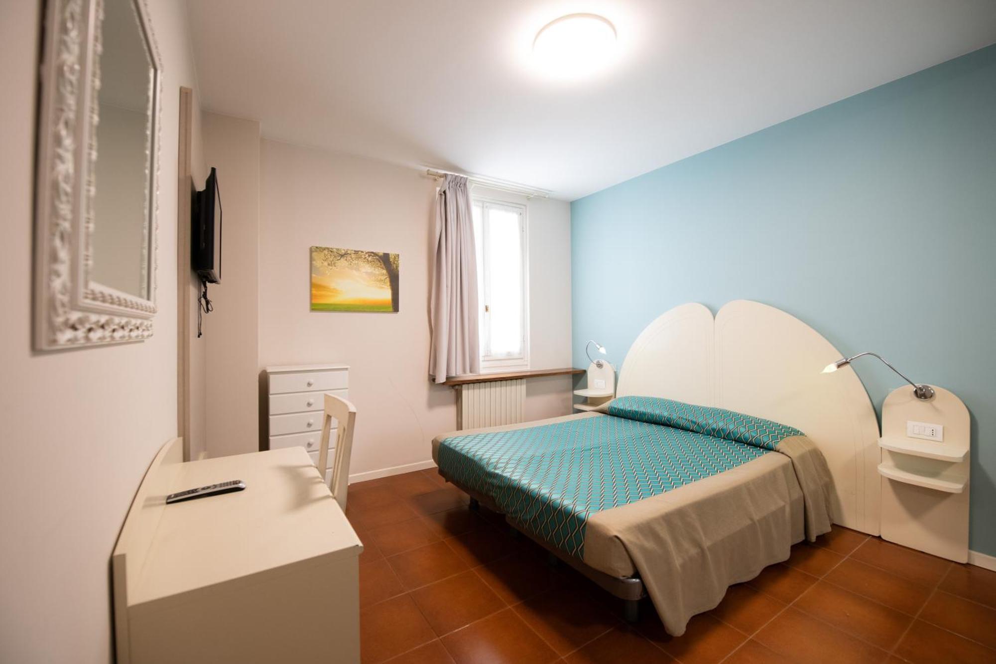 Alessi Appartamenti Desenzano del Garda Eksteriør billede