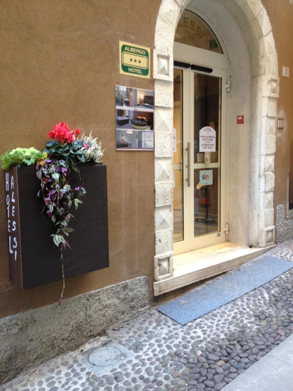 Alessi Appartamenti Desenzano del Garda Eksteriør billede